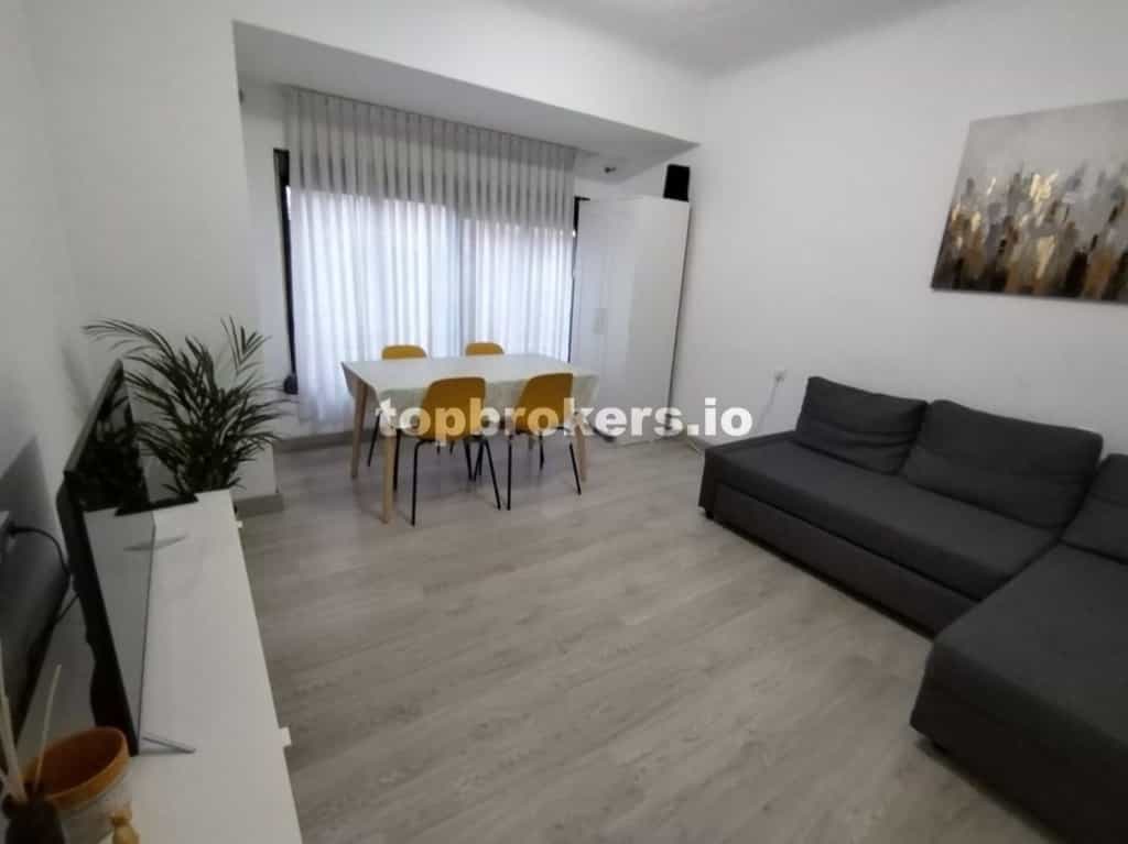 Condominium in Alicante, Valencia 11542978