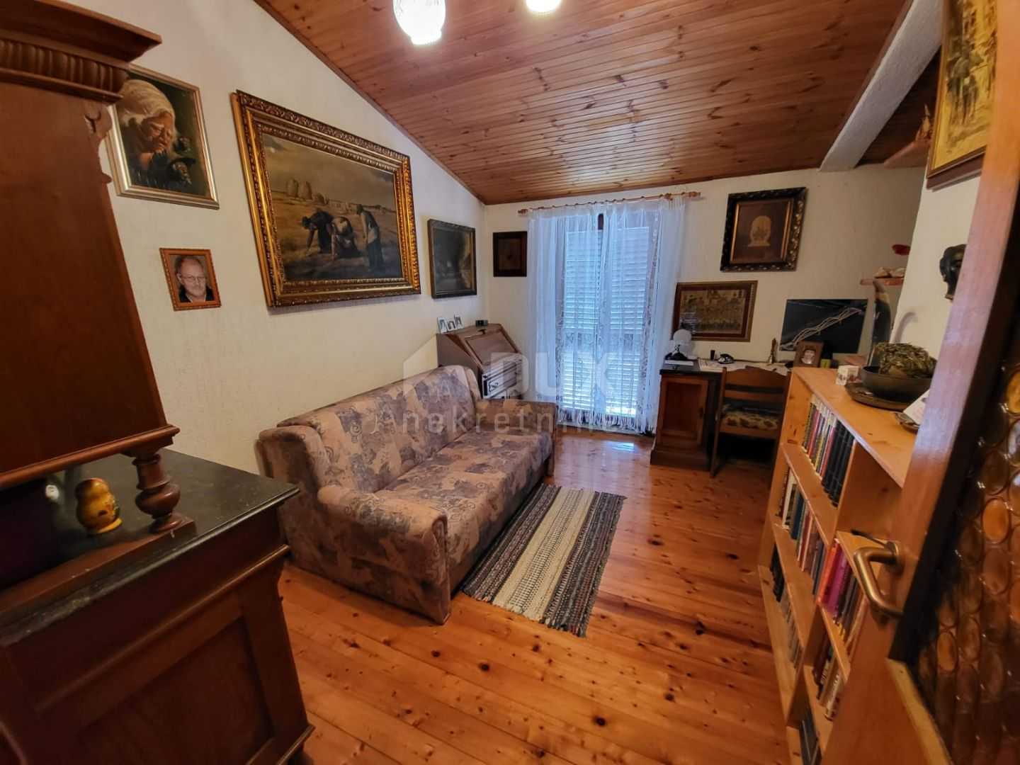 房子 在 Kras, Primorsko-goranska županija 11543329