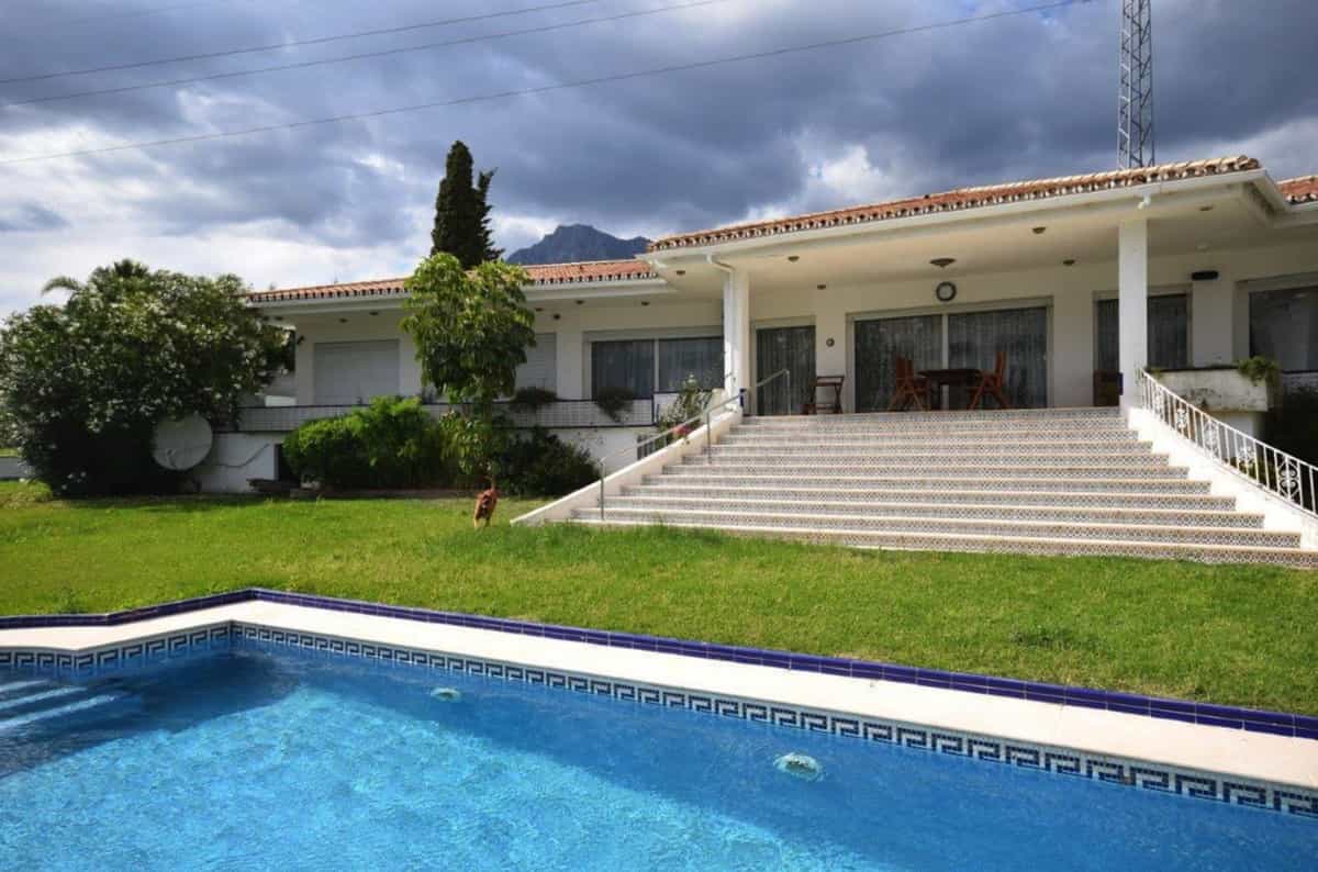 Land in El Angel, Andalusia 11543552