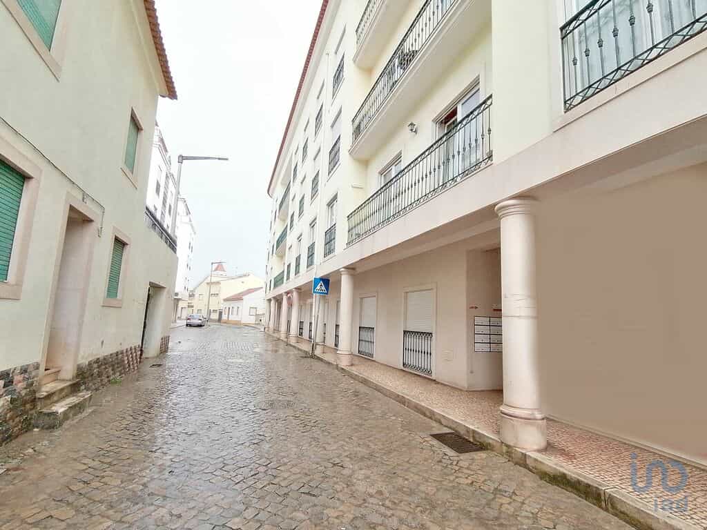 Condominium in São Martinho do Porto, Leiria 11543650