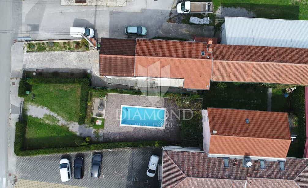 House in Oprtalj, Istarska Zupanija 11543798
