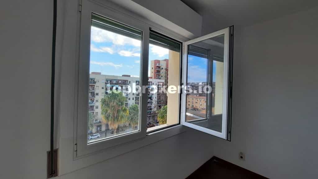 公寓 在 Barcelona, Catalunya 11543839