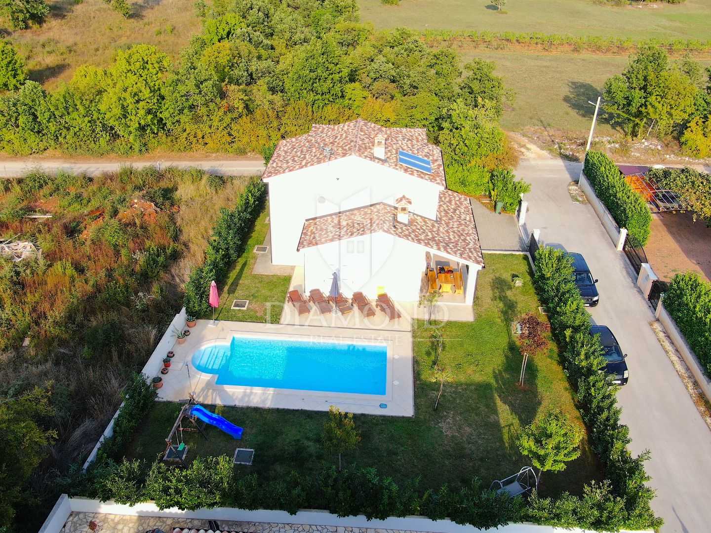 Talo sisään Barban, Istria County 11544157