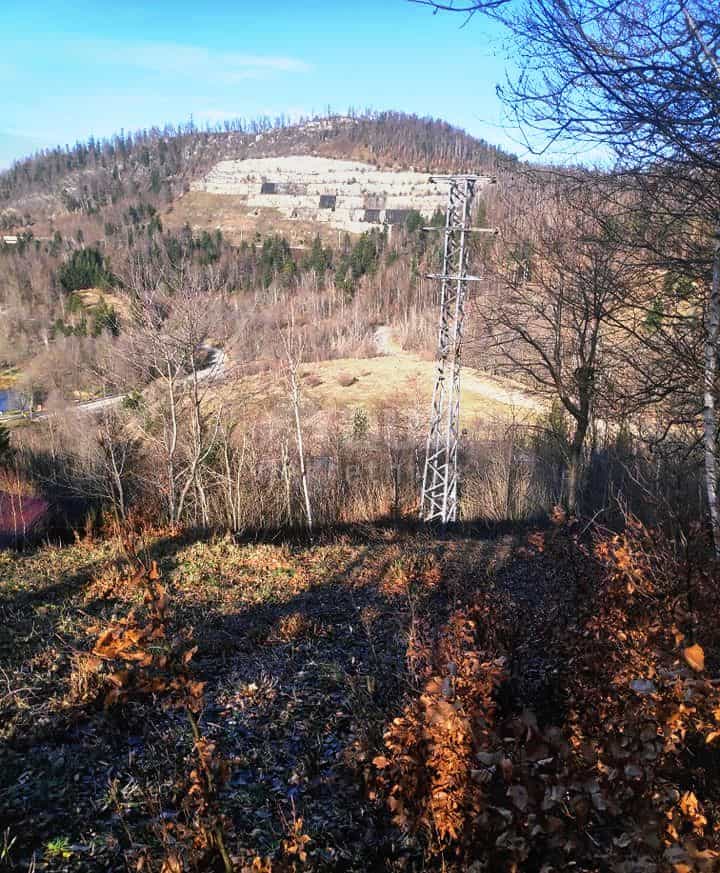 Tanah di Fuzine, Primorsko-Goranska Zupanija 11544434