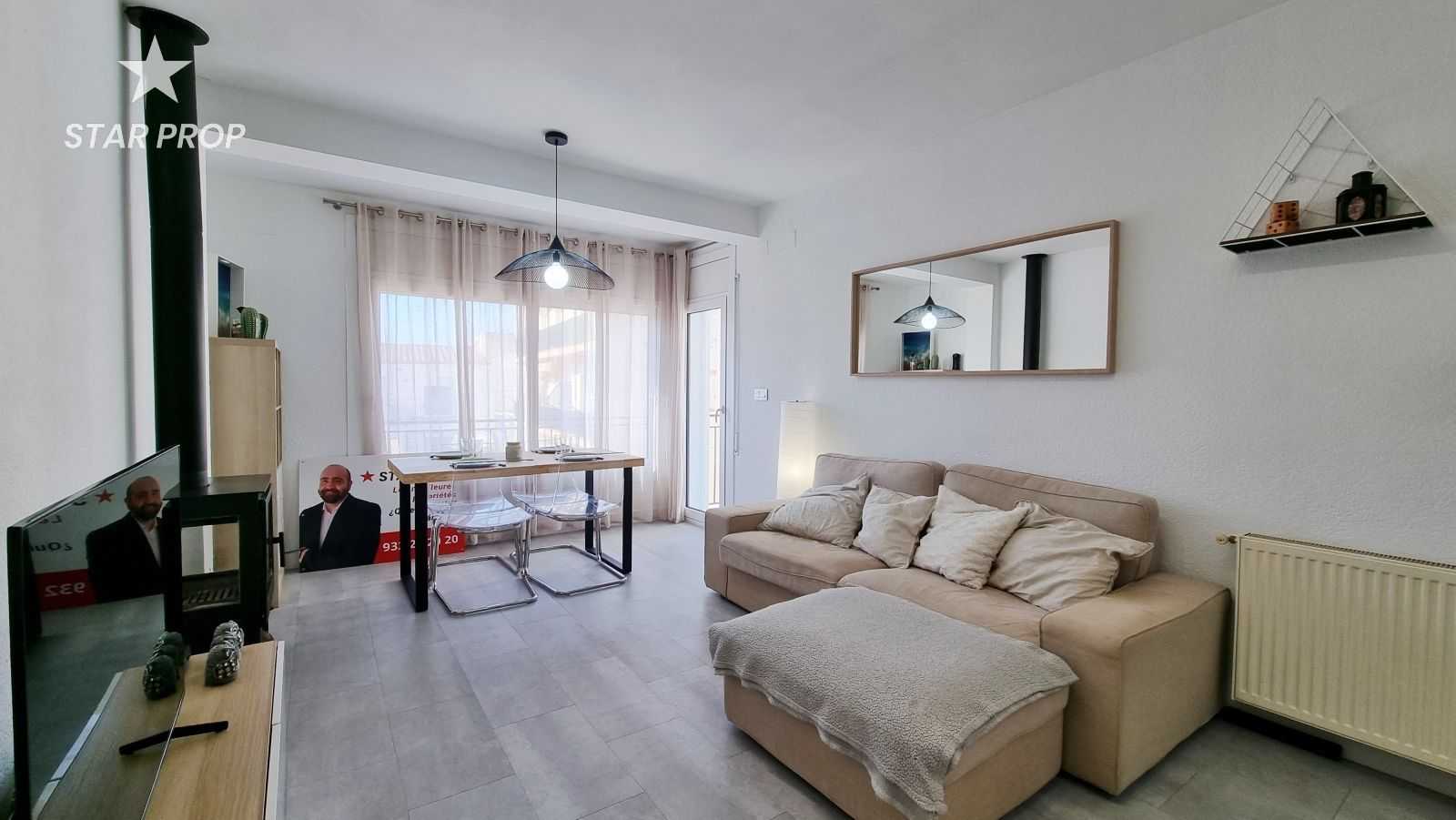公寓 在 Llançà, Cataluña 11544556