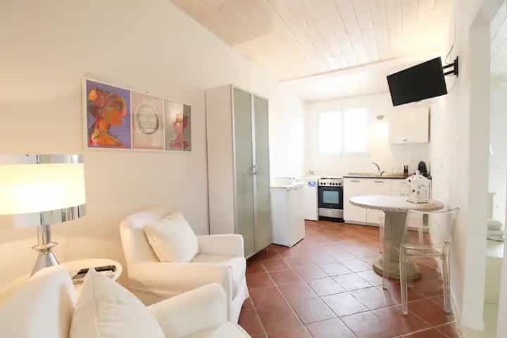 Condominium in Porto Azurro, Toscane 11544648