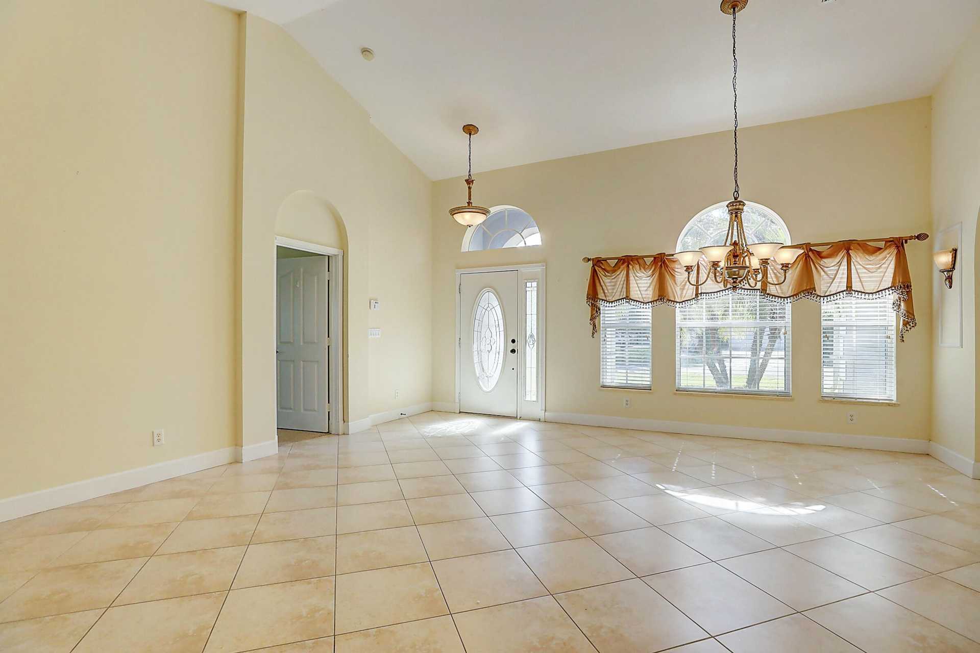House in Port St. Lucie, Florida 11544938
