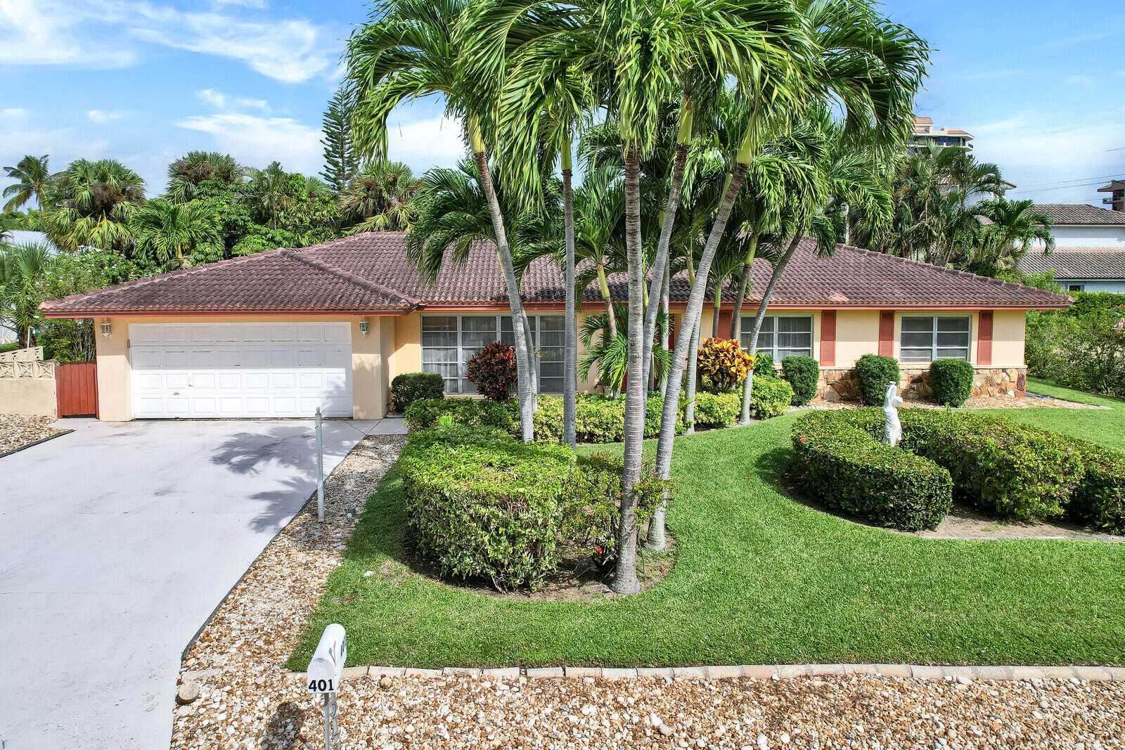 House in Juno Beach, Florida 11545054