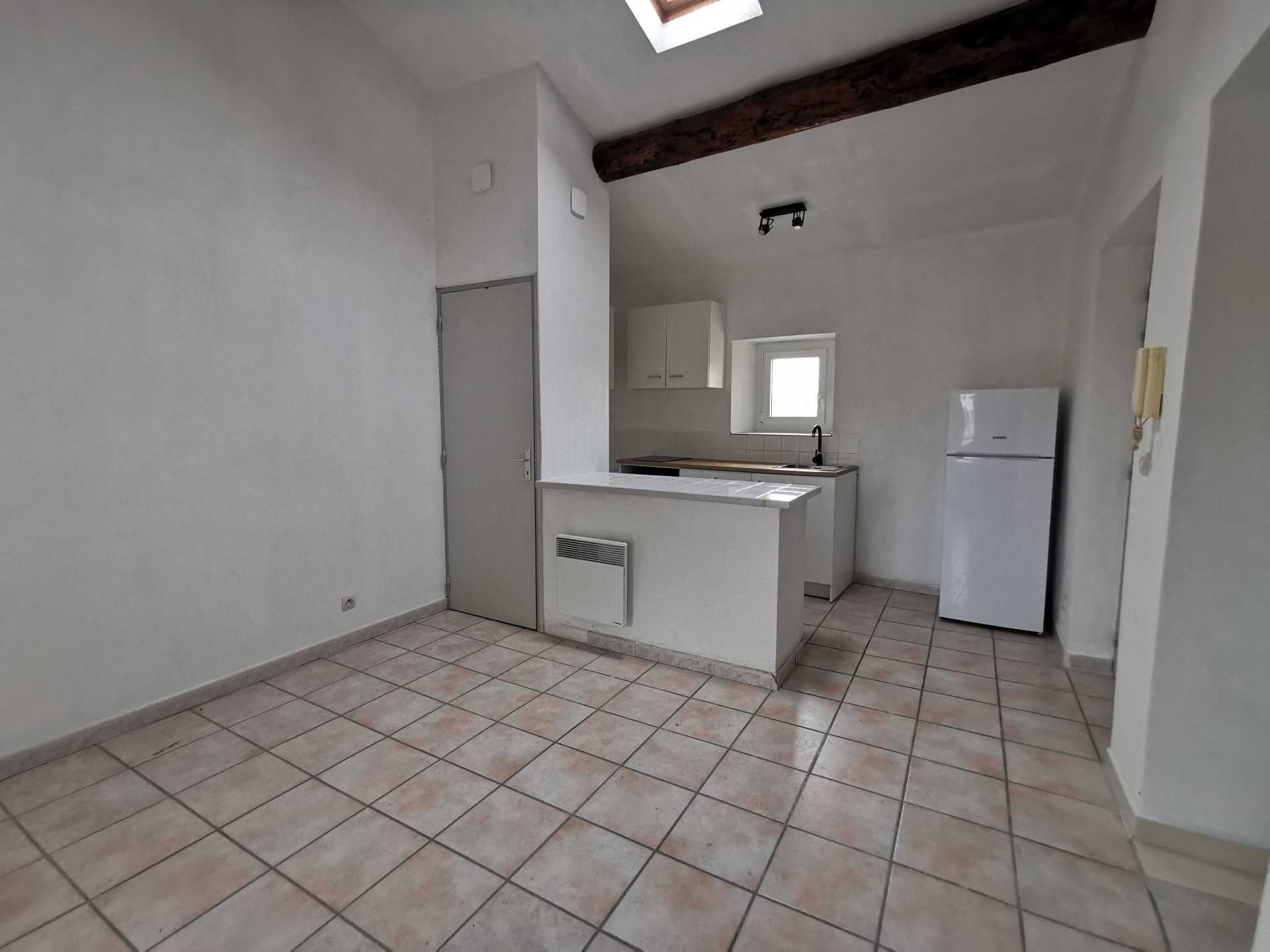 Condomínio no Pertuis, Provença-Alpes-Costa Azul 11545264