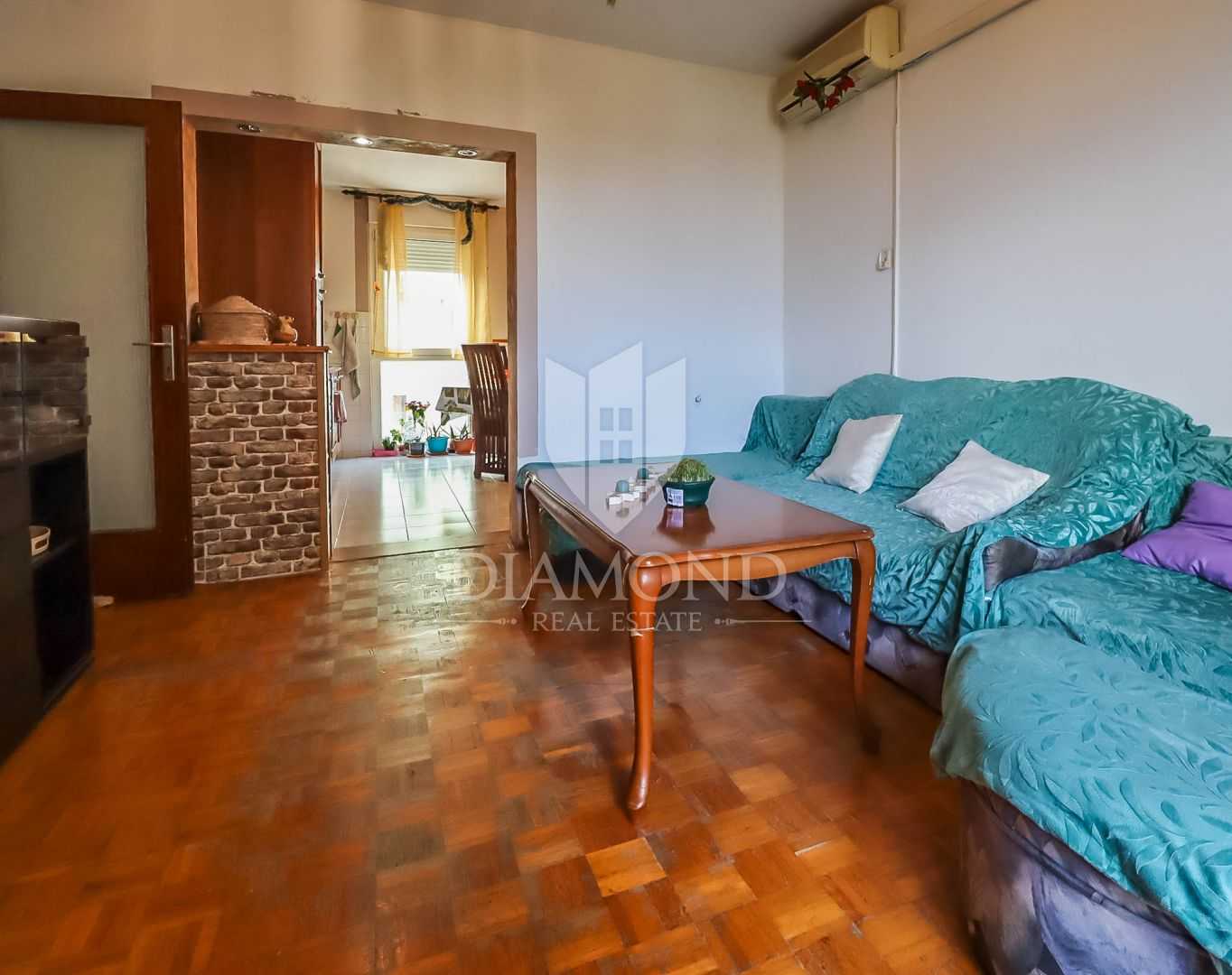 Condominium dans Veruda, Istarska Zupanija 11546045