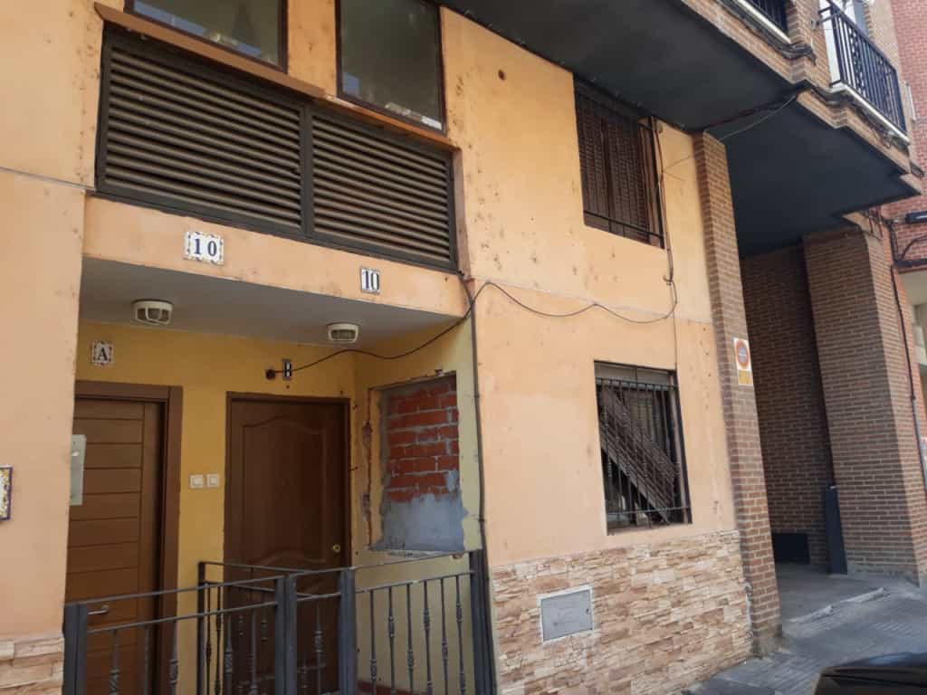 Condominium in Talavera de la Reina, Castille-La Mancha 11546520