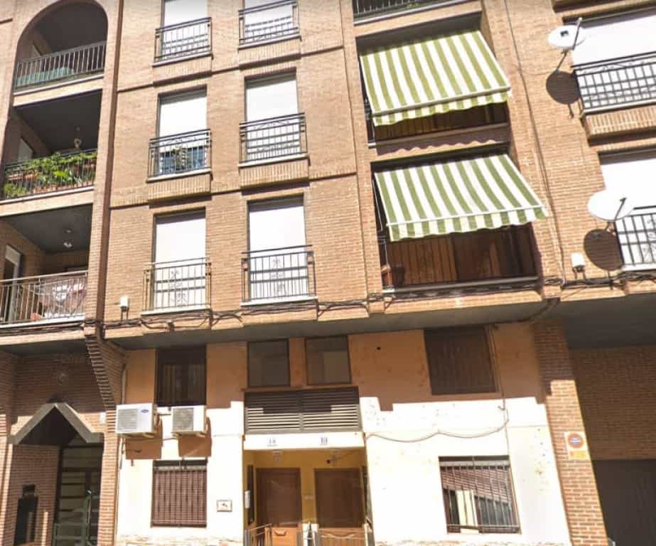Condominium in Talavera de la Reina, Castille-La Mancha 11546520