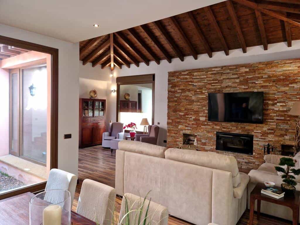Rumah di Layos, Castilla-La Mancha 11546527