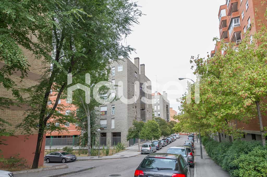 Condominium in Madrid, Comunidad de Madrid 11546540