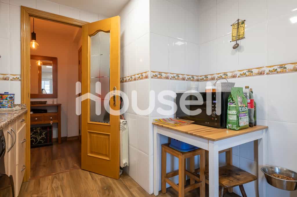 Condominium in Fuenlabrada, Comunidad de Madrid 11546551