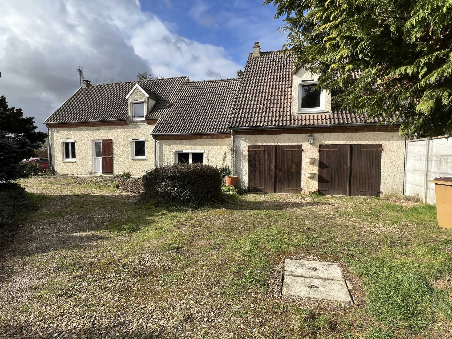 Hus i Cherisy, Centre-Val de Loire 11546591