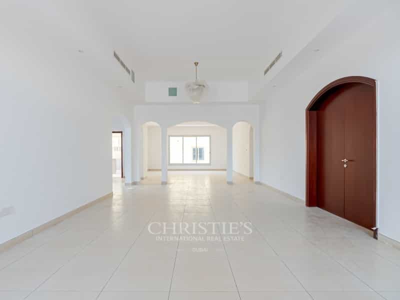 Talo sisään Warisan, Dubai 11546800