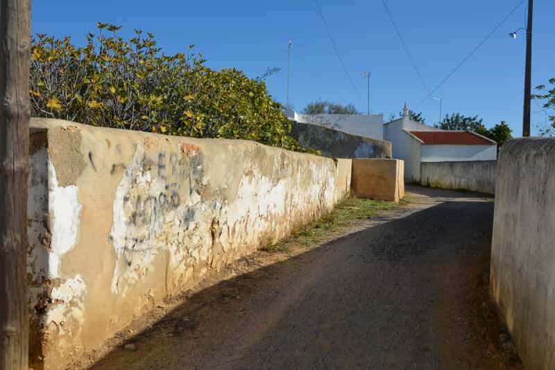 Land in Moncarapacho, Faro 11546806