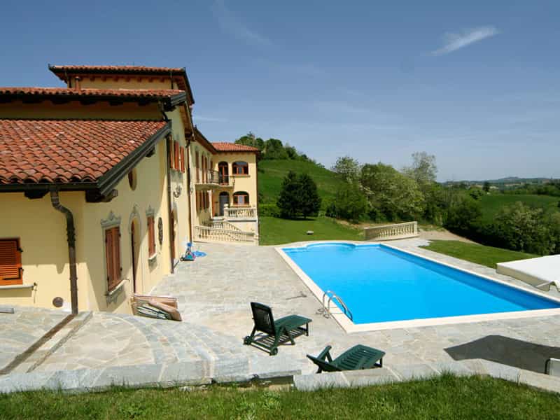 Будинок в Murazzano, Piedmont 11546941