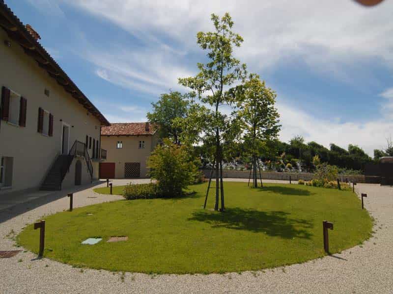 Talo sisään Monforte d'Alba, Piedmont 11546944
