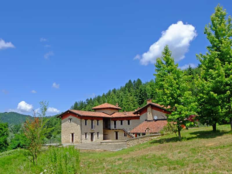 rumah dalam Niella Belbo, Piedmont 11546954