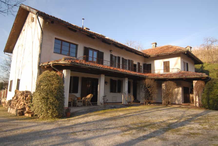 Hus i Dogliani, Piemonte 11546956