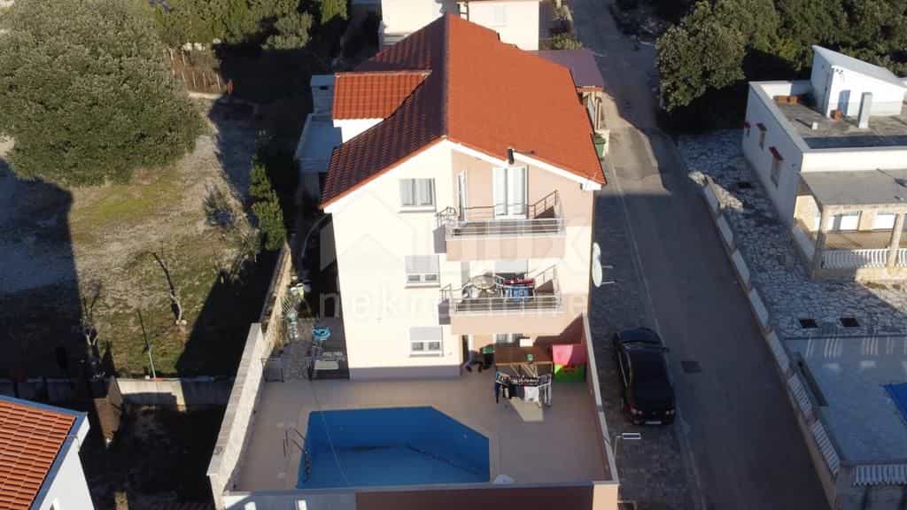 loger dans Mandre, Zadar County 11546981