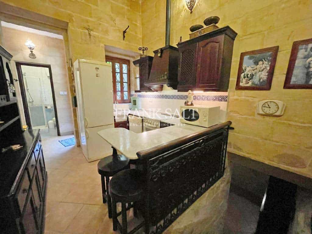 House in Cospicua,  11548126