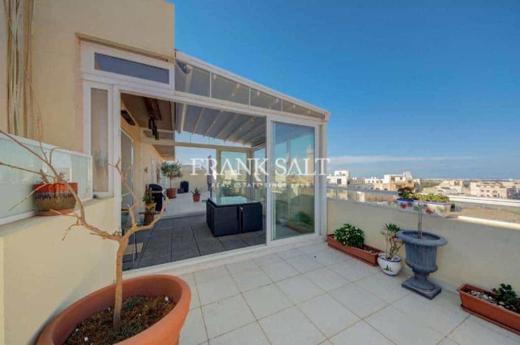 公寓 在 Ħal Safi,  11548876