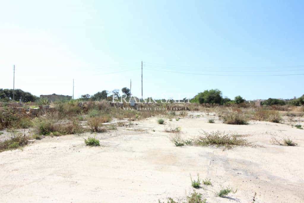 Land in Tal-Milord, Mosta 11549358
