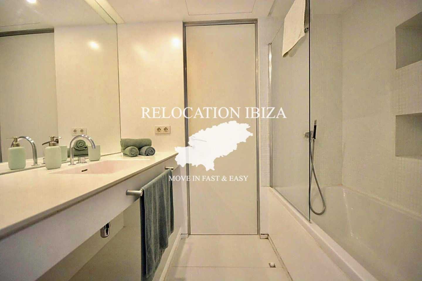 公寓 在 Ibiza, Balearic Islands 11549403