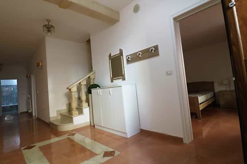 Rumah di Parabita, Puglia 11553221