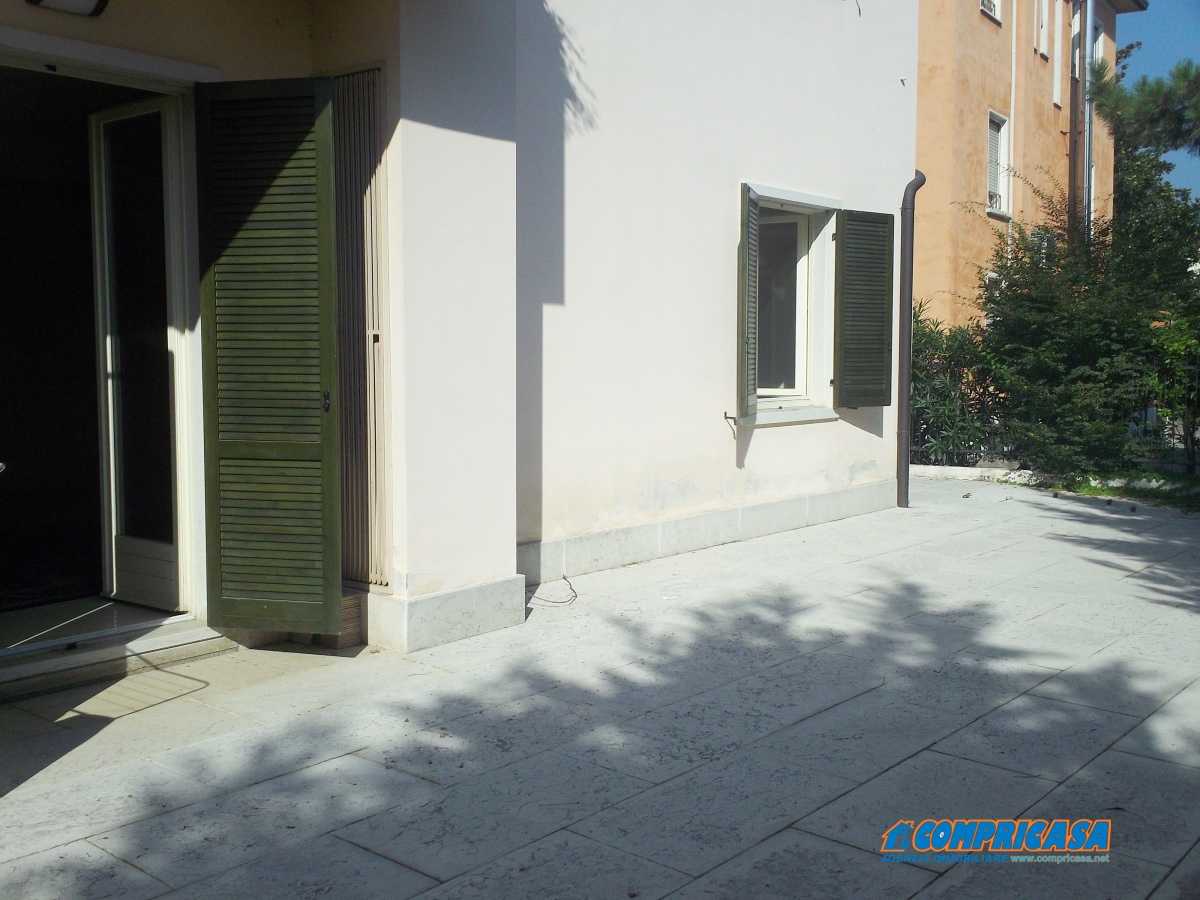 Condominium dans Peschiera del Garda, Vénétie 11553509
