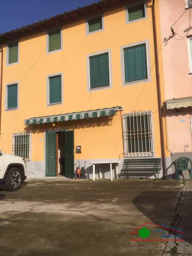Huis in Lucca, Tuscany 11554040