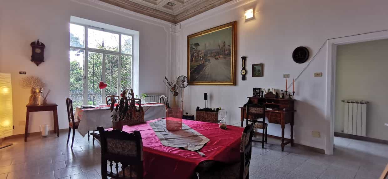 Condominium in Campagna, Campania 11554083