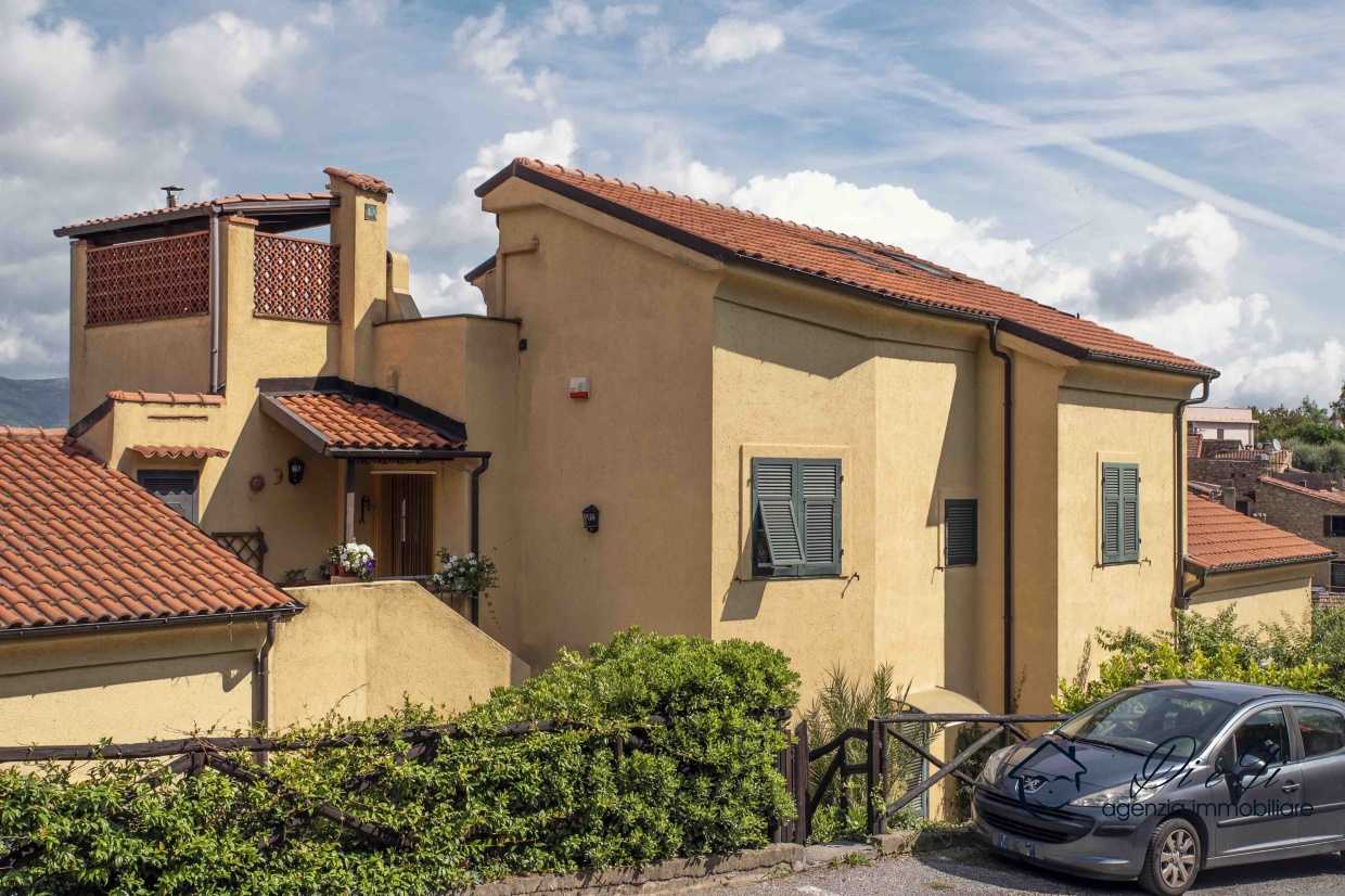 House in Garlenda, Liguria 11554410