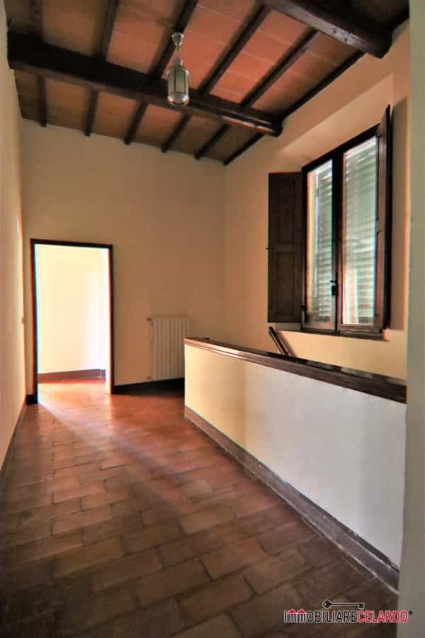 rumah dalam , Tuscany 11554415