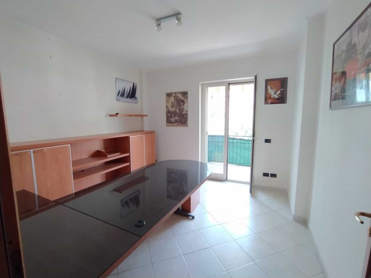 Condominium in Acerra, Campania 11554601