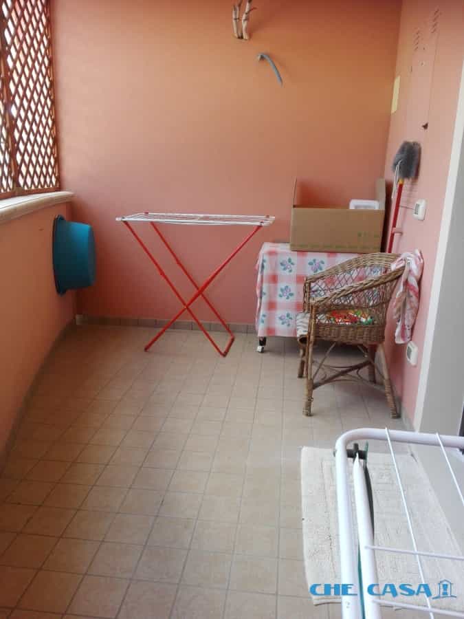 公寓 在 沙索费尔特里奥, 马尔凯 11554658