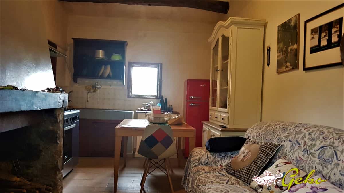 rumah dalam San Gimignano, Tuscany 11554883