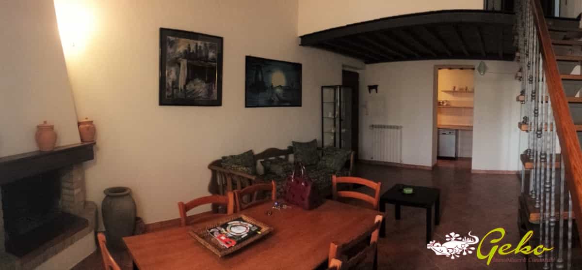 Rumah di San Gimignano, Toskana 11554991