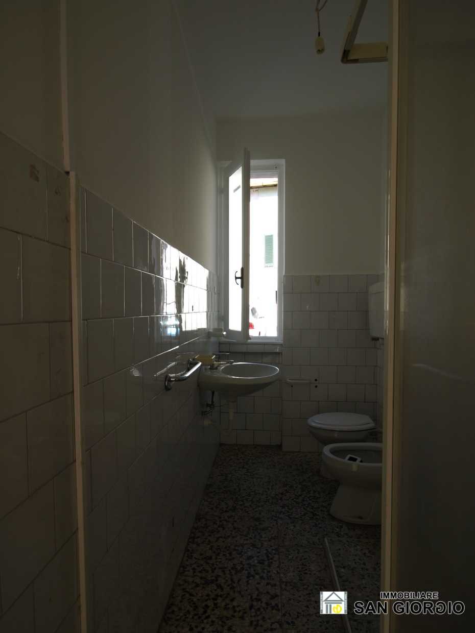 Kondominium dalam Dongo, Lombardy 11555114