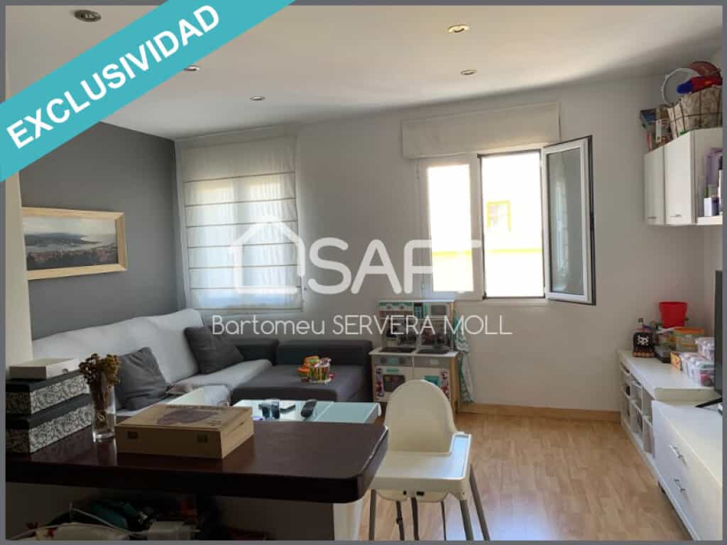 Condominium in Ferrerias, Balearic Islands 11555277