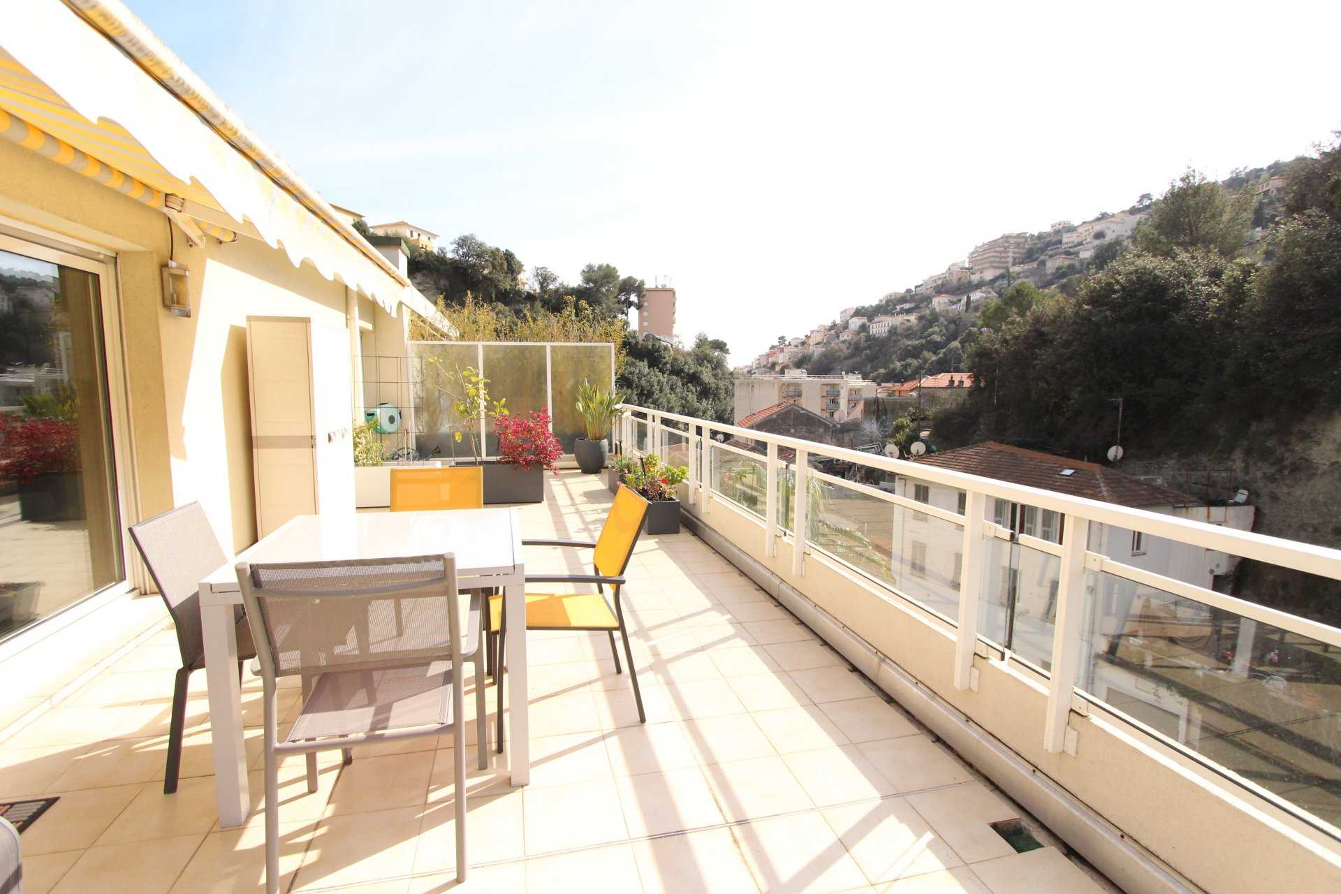 Condominium in Le Ray, Provence-Alpes-Cote d'Azur 11596984