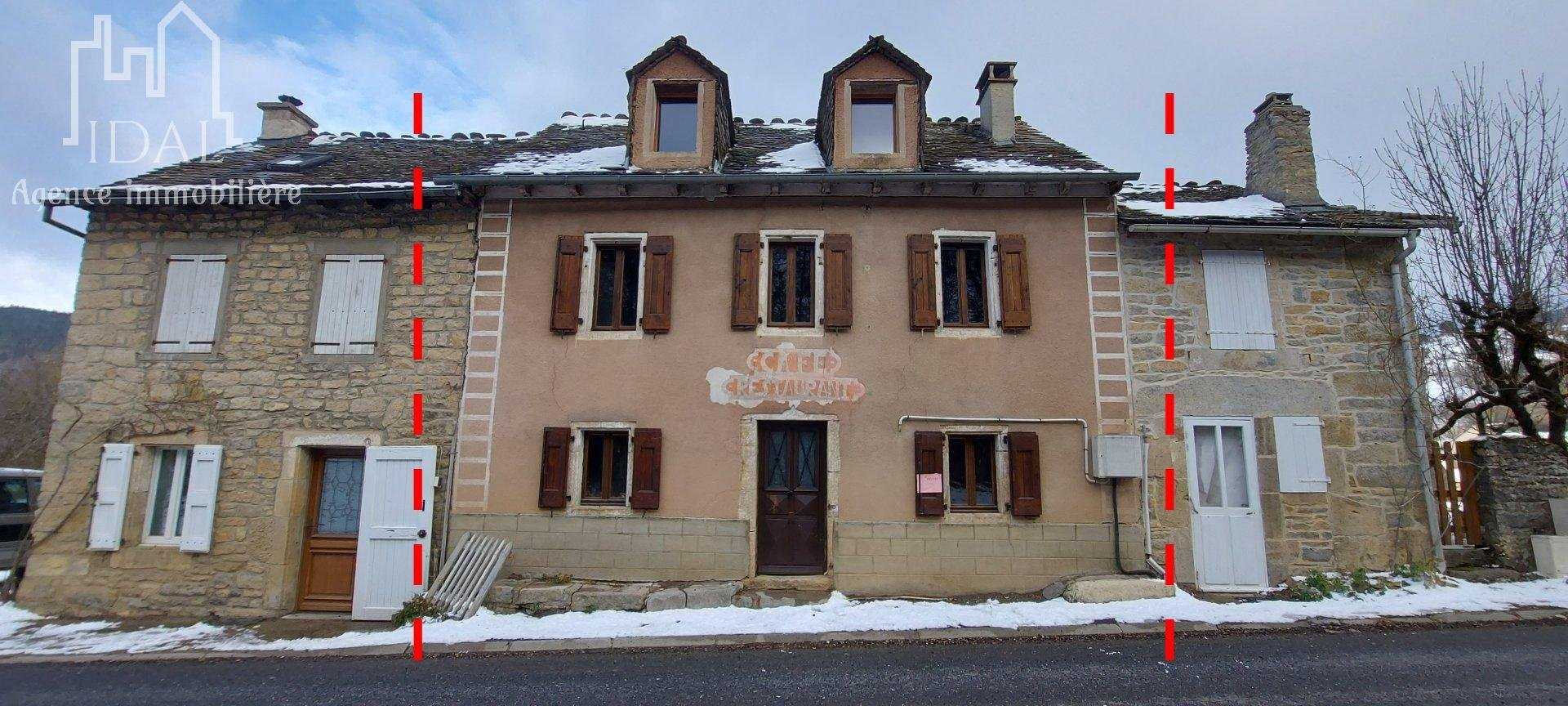 Rumah di Bagnols-les-Bains, Oksitanie 11597018