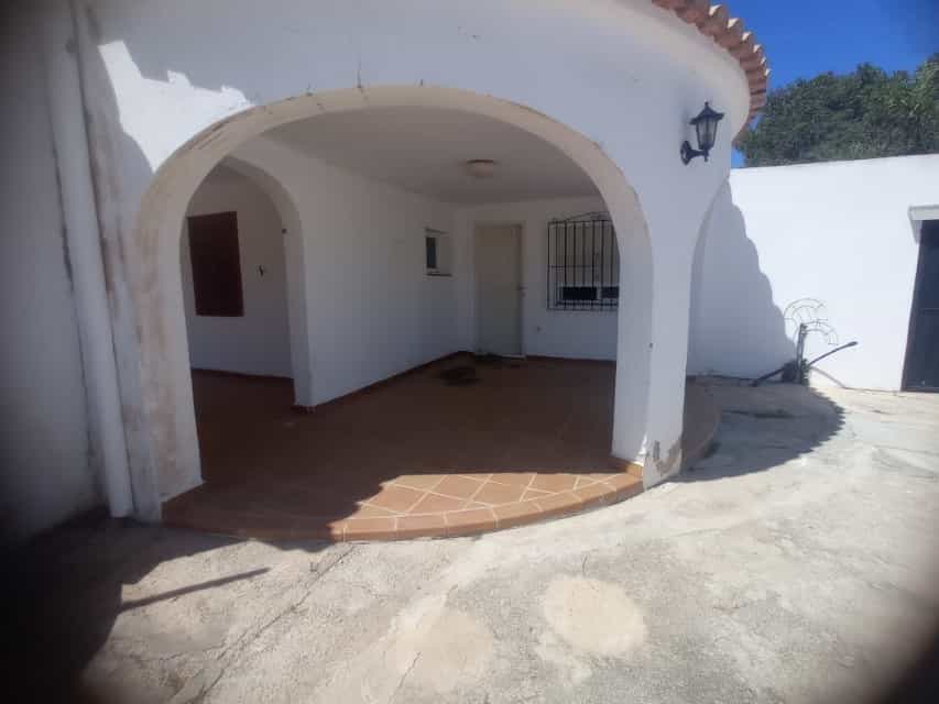 House in Las Bovetes, Valencia 11597120