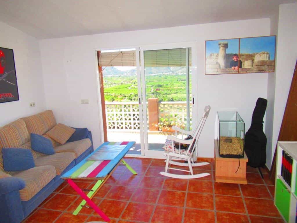 房子 在 Benidoleig, Comunitat Valenciana 11597186