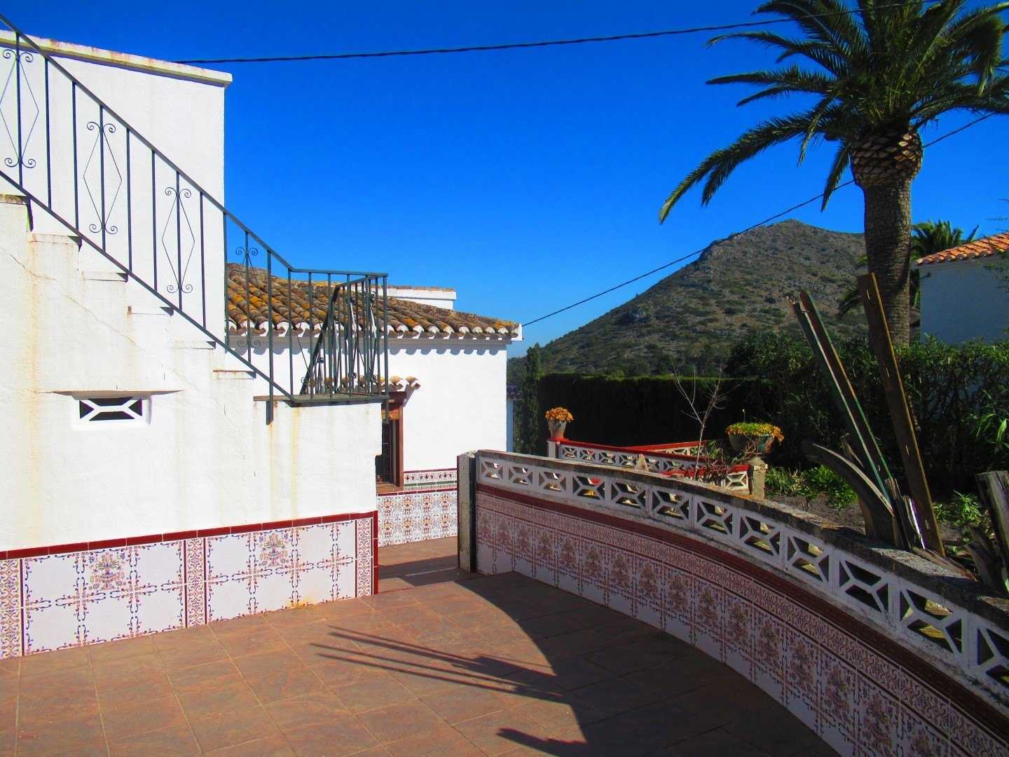 بيت في La Xara, Valencian Community 11597198