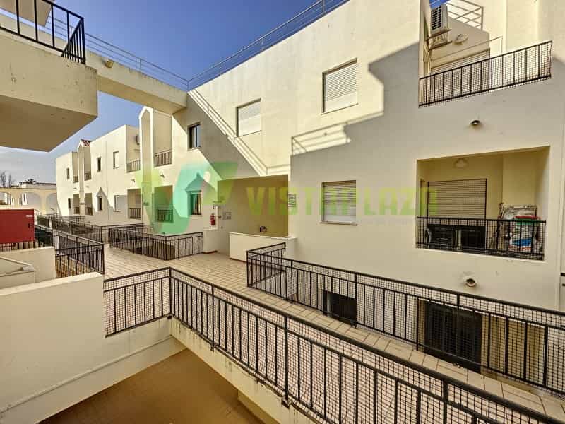 Condominium in Alvor, Faro 11597480