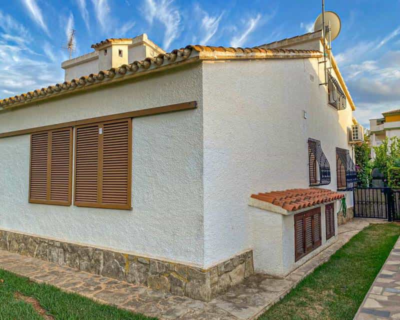 σπίτι σε Dénia, Comunidad Valenciana 11597647
